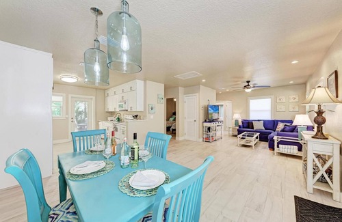 Holmes Beach House | Blue Bayou: Dog Friendly Home - 5 Houses to Beach by Anna Maria Life Vacation Rentals