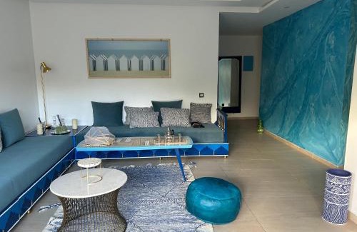 Skhirat Plage Apartment | Blue beach apartment