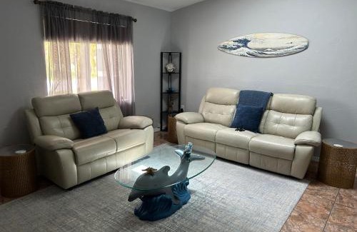 Harbor Point House | Blue Beach Pool House