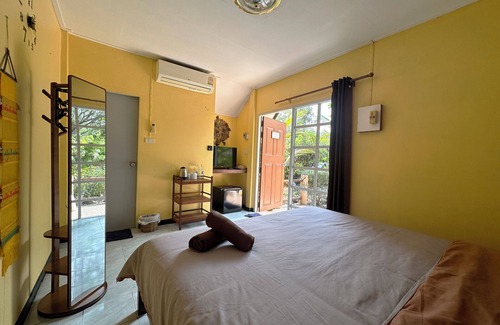 Sam Roi Yot Resort | Blue Beach Resort