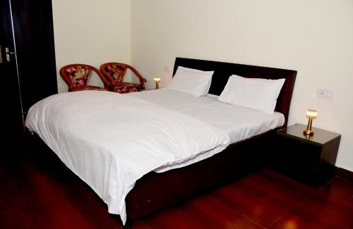 Bhowali House | Blue bell cabins