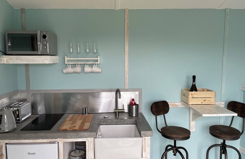 Kilgetty House | Blue Bell (With Hot-Tub)