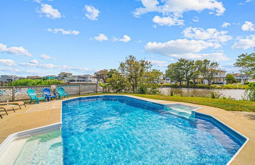 Sandbridge House | Blue By You