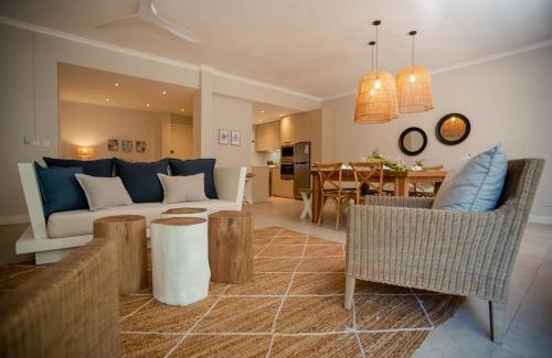 Wolmar Apartment | Blue Coral Beachfront Penthouse