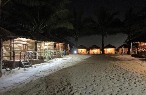 Benaulim Hotel | Blue Corner Beach Huts & Restaurant