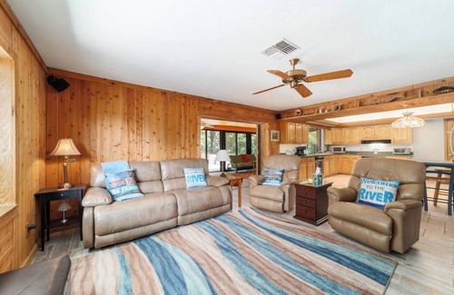 Dunnellon House | Blue Cove River Retreat-Waterfront, Pet Friendly