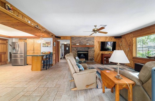 Dunnellon House | Blue Cove River Retreat-Waterfront, Pet Friendly