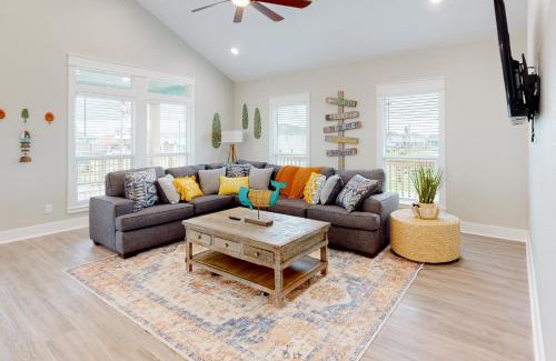 Crystal Beach House | Blue Crab Cabana