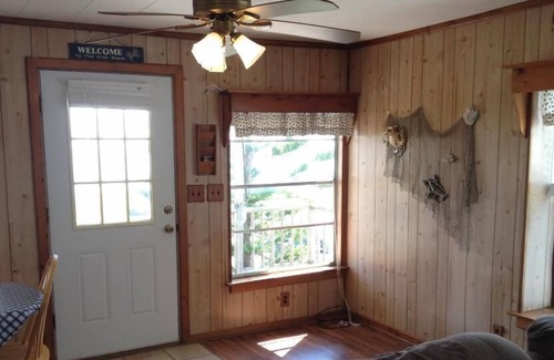 Port Lavaca Cottage | Blue Crab Cottage....Fishing...Birding...Beaches...Solitude