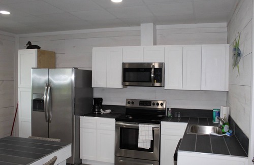 Venice House | BLUE CRAB LODGE A (WATERFRONT)