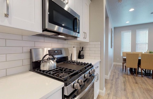 Sienna Hills House | Blue Cruiser Casita-Vacation Retreat!