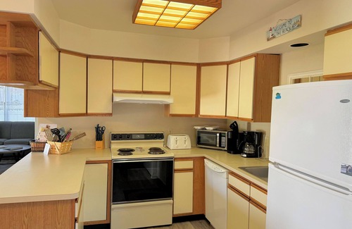 Chincoteague House | Blue Diamond - Water Access - Townhouse - Pool, No Linens provided