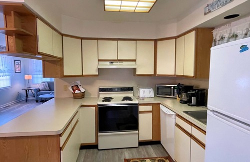 Chincoteague House | Blue Diamond - Water Access - Townhouse - Pool, No Linens provided