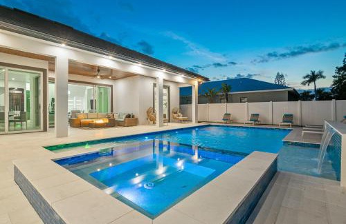 Bonita Shores House | Blue Diamond Beach Home