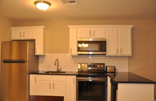 Central Oklahoma City House | Blue Door Place by OU Medical.State Capitol Downtown