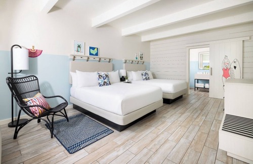 New Town House | Blue Flamingo Resort Key West | 2 Relaxing Ocean View Rooms for Your Stay