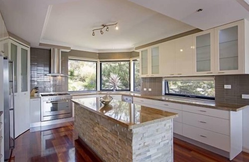 Mount Martha House | BLUE GULLY VIEW BEACH HOUSE - MT MARTHA