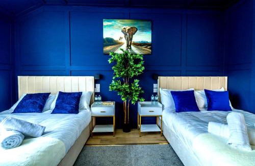 Catcliffe Apartment | Blue Haven