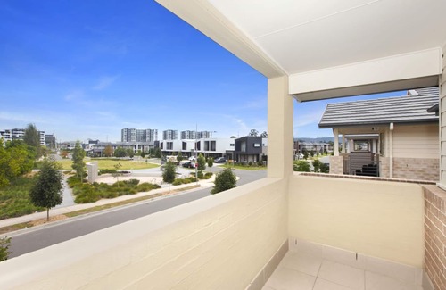 Penrith House | Blue Haven Retreat - Thornton Central 34
