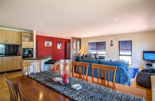 Cape Woolamai House | Blue Haven - sleeps 7
