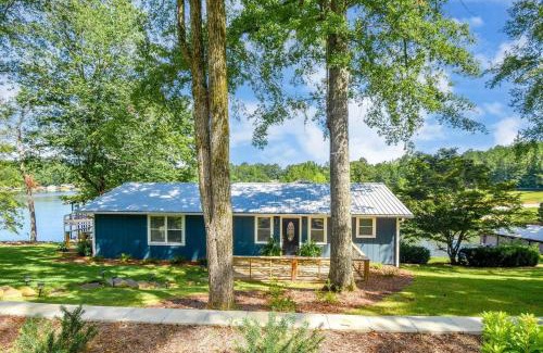 Dadeville House | Blue Haven