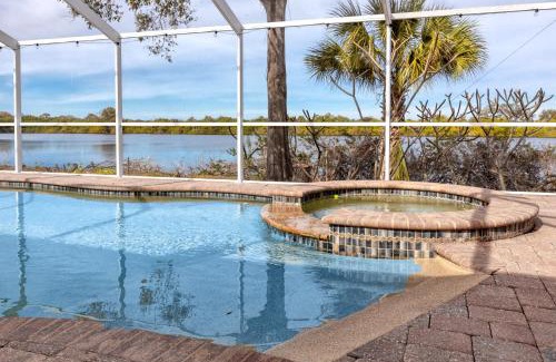 Largo House | Blue Heron Lakeview Pool Home Close to Clearwater