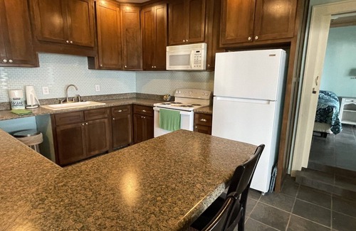 Centre House | Blue Heron Retreat - bring the whole family. Relax and have fun at the lake.