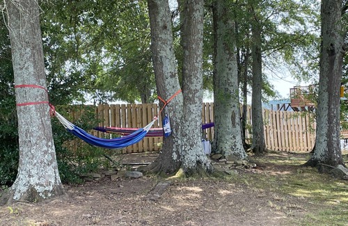 Centre House | Blue Heron Retreat - bring the whole family. Relax and have fun at the lake.