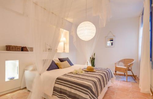 Sitges Town Center Apartment | Blue Home
