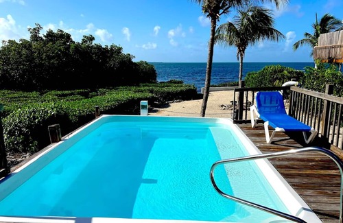 Cudjoe Key House | Blue Home - Receive 400 dollars ntowards a BOAT RENTAL!
