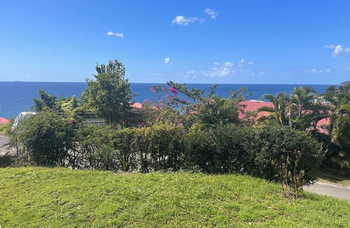 Mahaut House | Blue Horizon – Sea View Escape