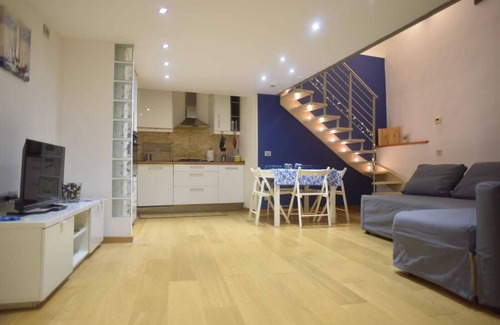 Genoa Historical Centre Apartment | Blue House in the heart of Genoa 2 minutes from the aquarium