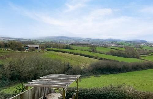 West Quantoxhead House | Blue Inkle