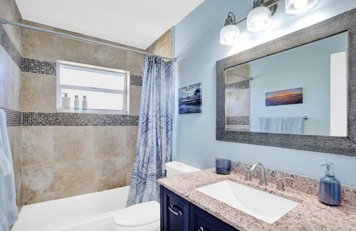 Cypress Lakes House | Blue Kahiki Paradise