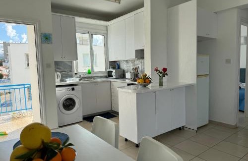 Latsi Apartment | Blue Lagoon Latsi Centre