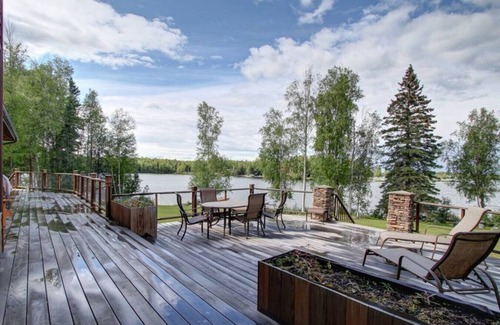 Big Lake House | Blue Lantern Lodge- "Bunk Room"