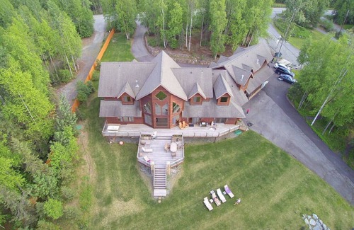 Big Lake House | Blue Lantern Lodge- "Bunk Room"