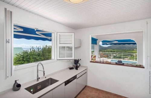 Le Diamant Villa | Blue Line