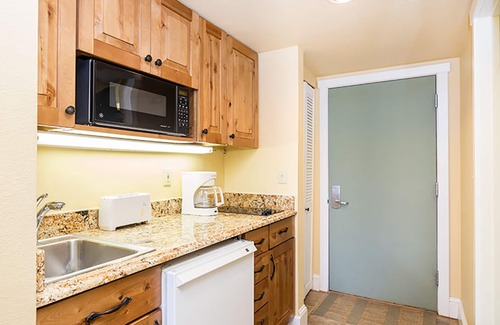 Mountain Village Apartment | Blue Mesa Lodge 32A by AvantStay | Located In The Heart Of Mountain Village