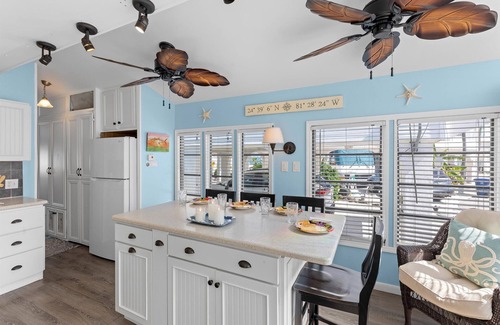 Cutthroat Harbor Estates House | Blue Mind #225, 35' Seawall Venture Out