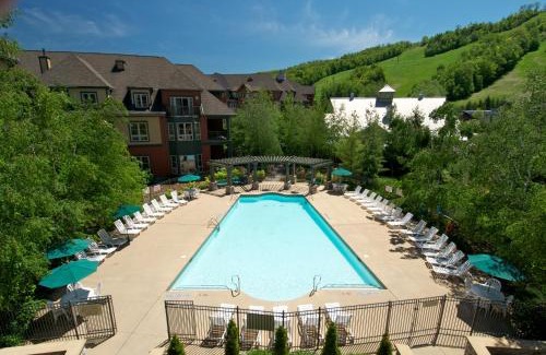 The Blue Mountains Resort | Blue Mountain Resort Village Suites