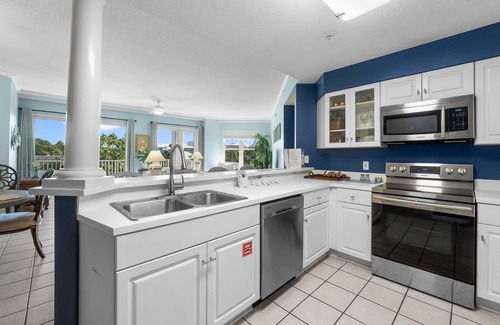 Santa Rosa Beach Condo | Blue Mountain Awaits: 3rd floor w/seasonal beach service!