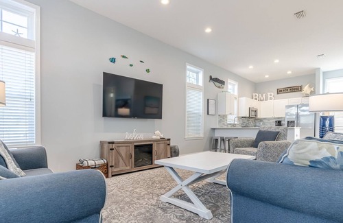 Santa Rosa Beach House | Blue Mountain Beach/Pool Access/sleeps 12