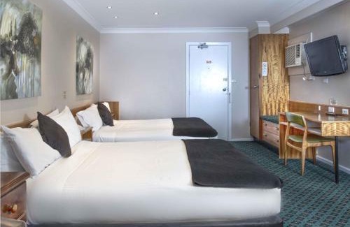 Katoomba Hotel | Blue Mountains Heritage Motel
