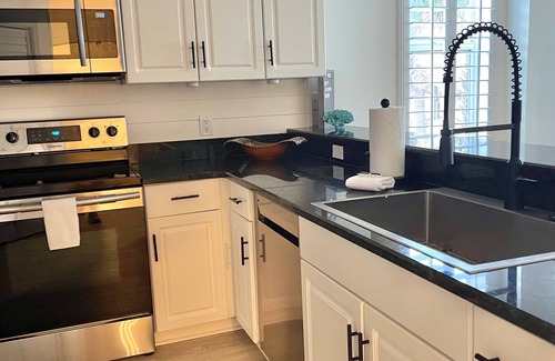 Santa Rosa Beach Condo | Blue Mtn-DIRECT BEACH FRONT-Corner Unit-Beach Service for 2 Included