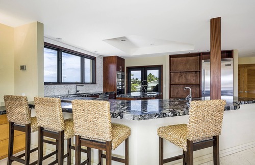 Kamuela House | ★ Blue Oasis - Spacious 5 bdr estate w/heated pool & spa on the Kona Coast