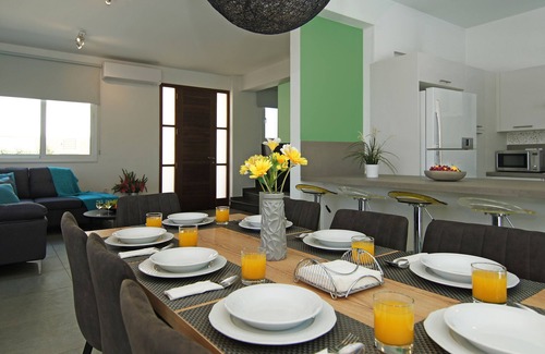 Protaras Villa | Blue Oasis Villa (Walking to Golden Beach)