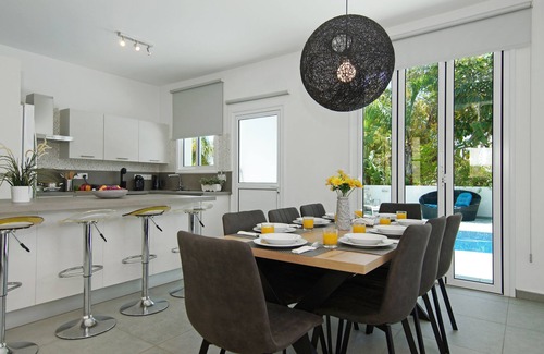 Protaras Villa | Blue Oasis Villa (Walking to Golden Beach)