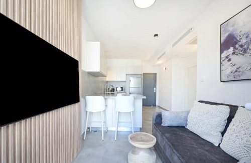 Tel Aviv Promenade Apartment | Blue One by HolyGuest