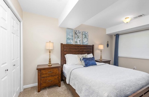South Haven Apartment | Blue Orchid - Two Bedroom Apartment, Sleeps 6